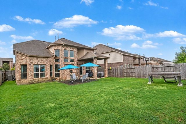 729 Angelina Street, Webster, TX 77598