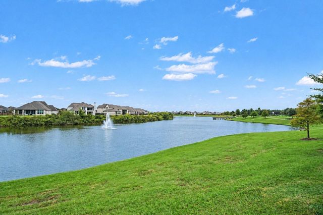 729 Angelina Street, Webster, TX 77598