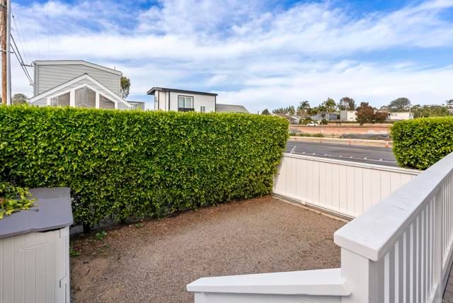 1624 N Coast Highway 101 2, Encinitas, CA 92024