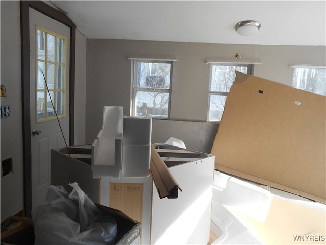 5 2nd Avenue, Franklinville, NY 14737