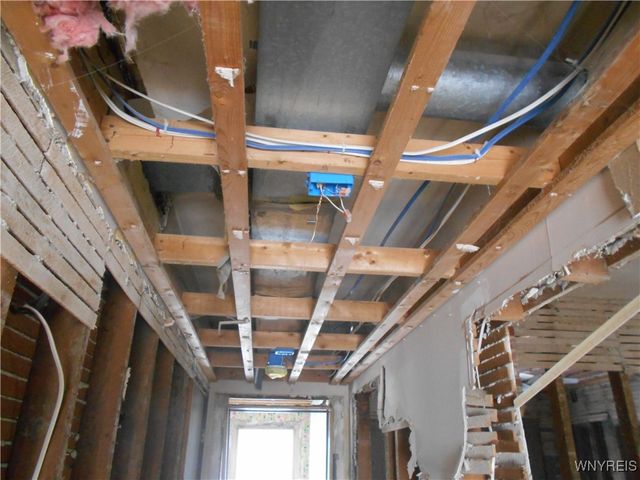 5 2nd Avenue, Franklinville, NY 14737