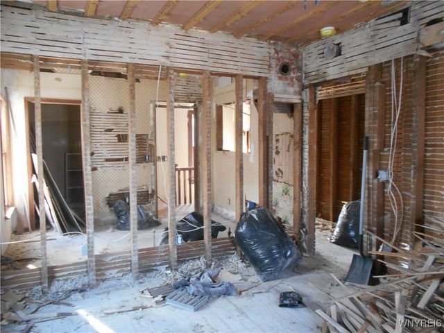 5 2nd Avenue, Franklinville, NY 14737