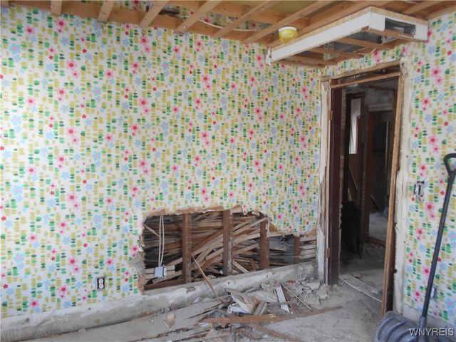 5 2nd Avenue, Franklinville, NY 14737