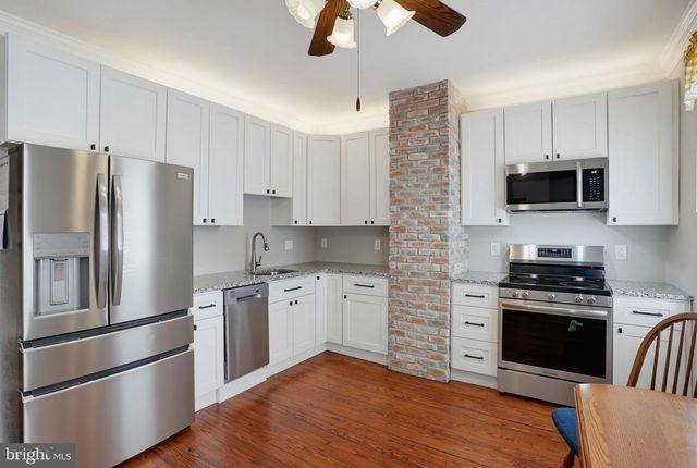 39 E 4TH ST, New Castle, DE 19720