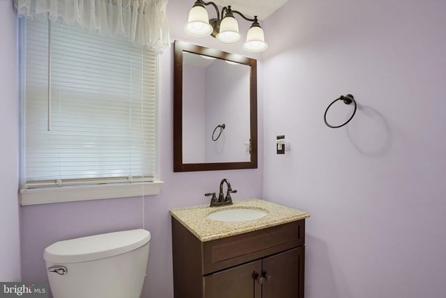 39 E 4TH ST, New Castle, DE 19720