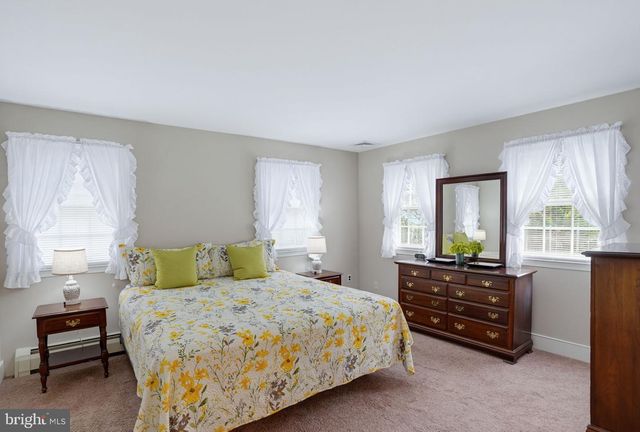 39 E 4TH ST, New Castle, DE 19720
