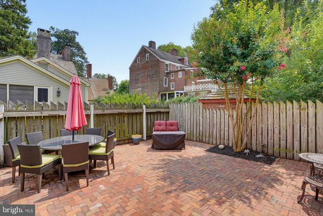 39 E 4TH ST, New Castle, DE 19720