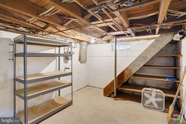 39 E 4TH ST, New Castle, DE 19720