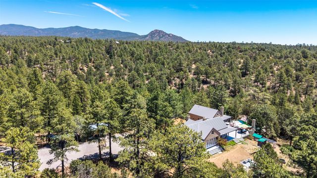 61 Ortiz Road, Santa Fe, NM 87505