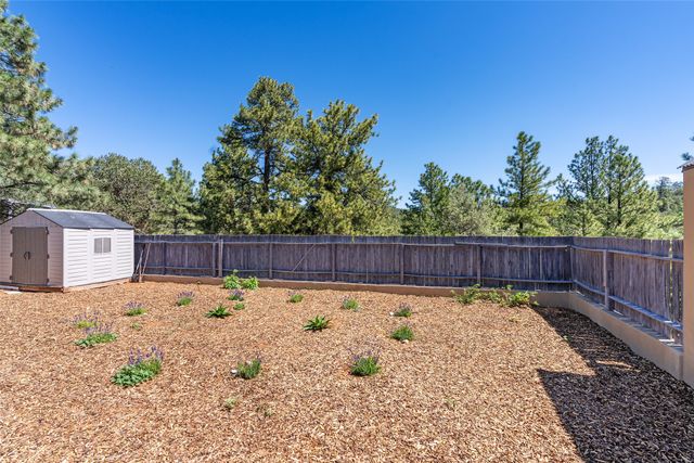 61 Ortiz Road, Santa Fe, NM 87505