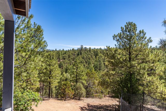 61 Ortiz Road, Santa Fe, NM 87505