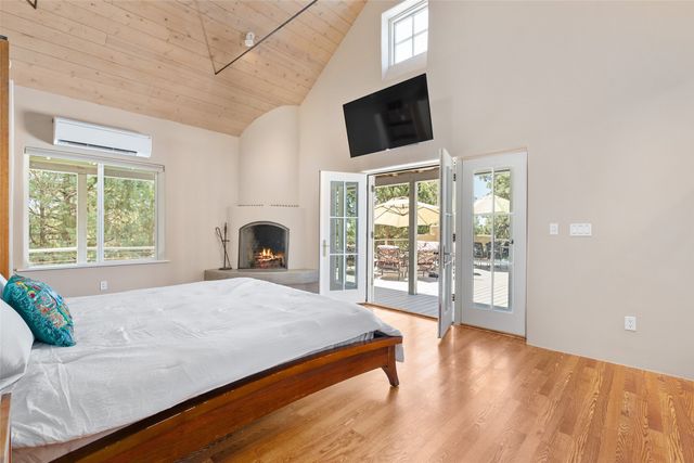 61 Ortiz Road, Santa Fe, NM 87505