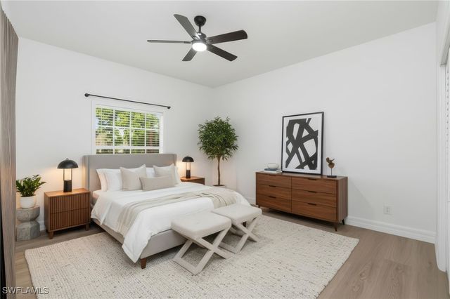 491 21st ST NW, Naples, FL 34120