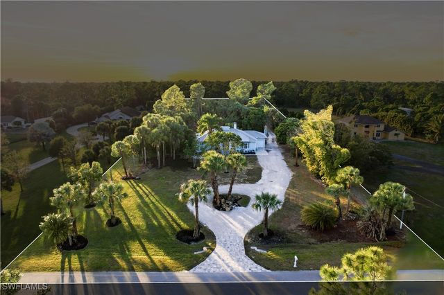 491 21st ST NW, Naples, FL 34120