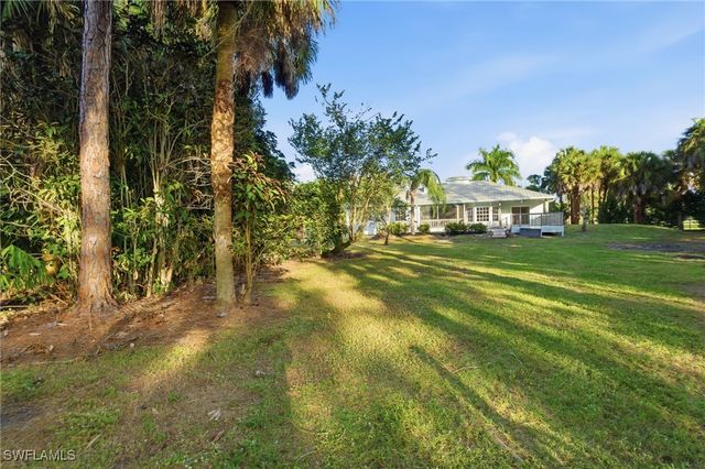 491 21st ST NW, Naples, FL 34120