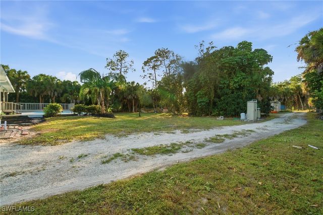 491 21st ST NW, Naples, FL 34120