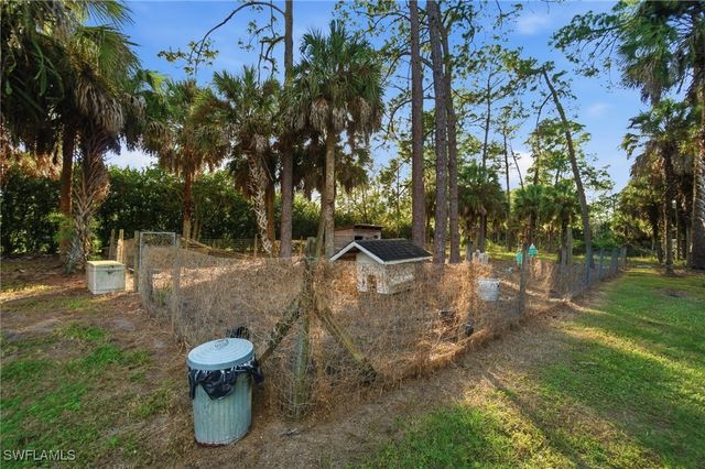 491 21st ST NW, Naples, FL 34120