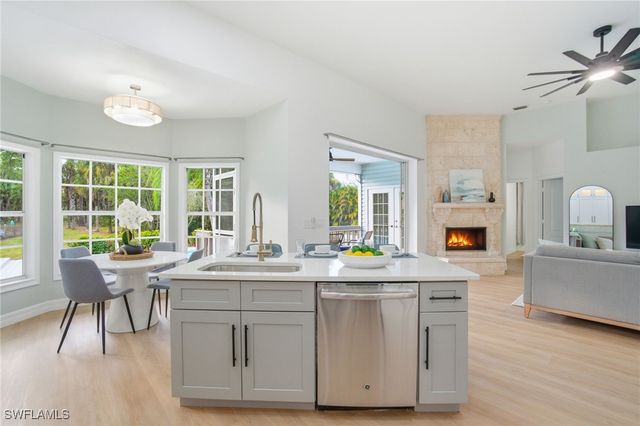 491 21st ST NW, Naples, FL 34120