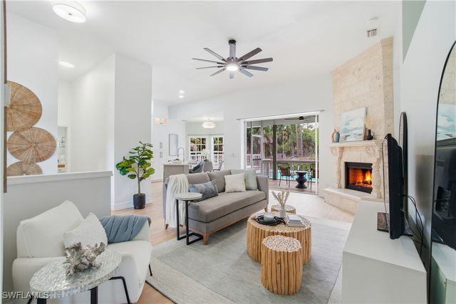 491 21st ST NW, Naples, FL 34120