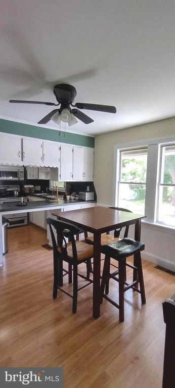 Image 17 of property listing at 10116 DEAL ISLAND RD, Deal Island, MD 21821