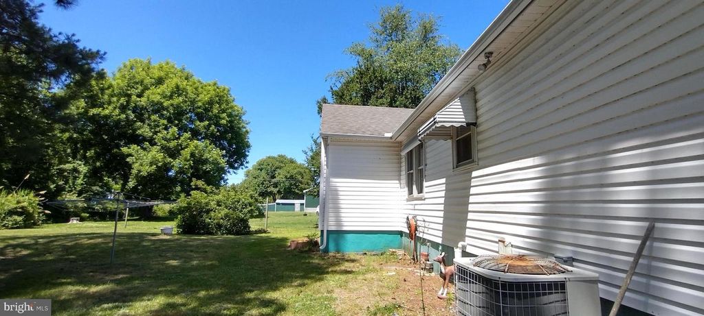 Image 47 of property listing at 10116 DEAL ISLAND RD, Deal Island, MD 21821