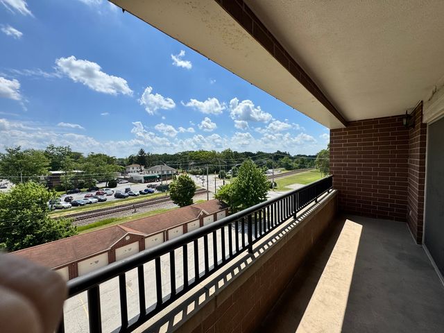 30 NUGENT Street 480, Glenwood, IL 60425