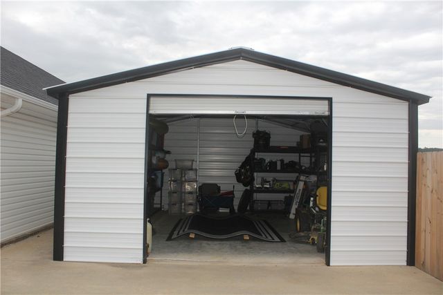 1096 County Road 3530, Clarksville, AR 72830
