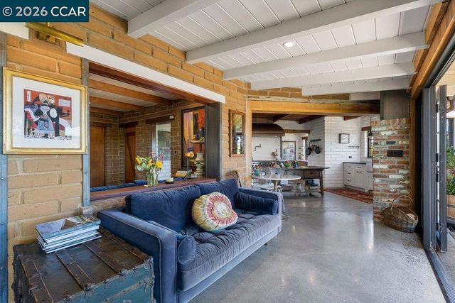 925 Beech Drive, Walnut Creek, CA 94596