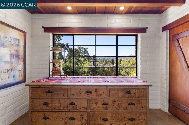 925 Beech Drive, Walnut Creek, CA 94596
