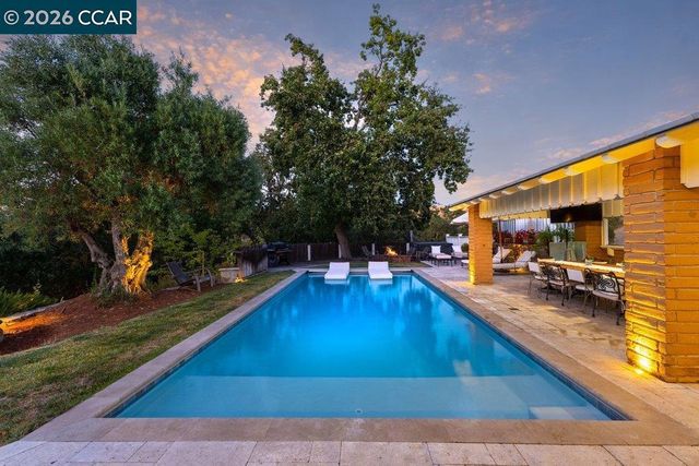 925 Beech Drive, Walnut Creek, CA 94596