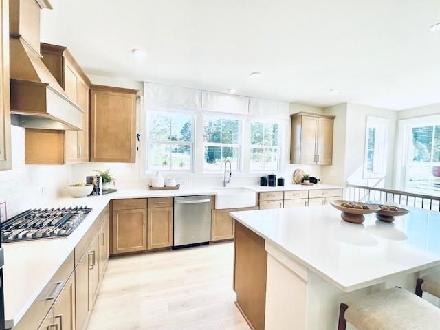 384 Sunset Hollow Street, Sugar Hill, GA 30518