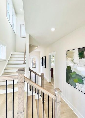 384 Sunset Hollow Street, Sugar Hill, GA 30518