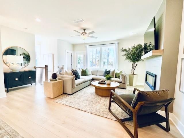 384 Sunset Hollow Street, Sugar Hill, GA 30518