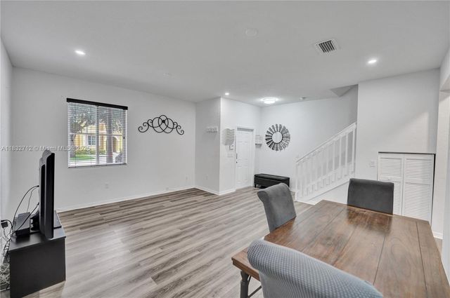 8993 SW 17th Ct, Miramar, FL 33025