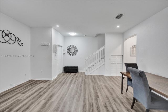 8993 SW 17th Ct, Miramar, FL 33025
