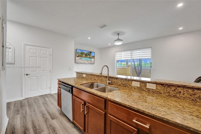 8993 SW 17th Ct, Miramar, FL 33025
