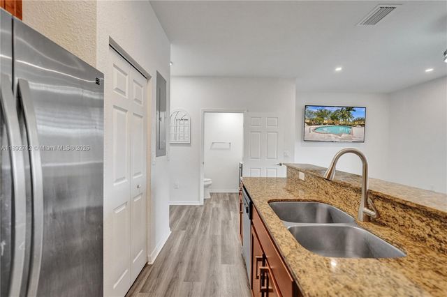 8993 SW 17th Ct, Miramar, FL 33025