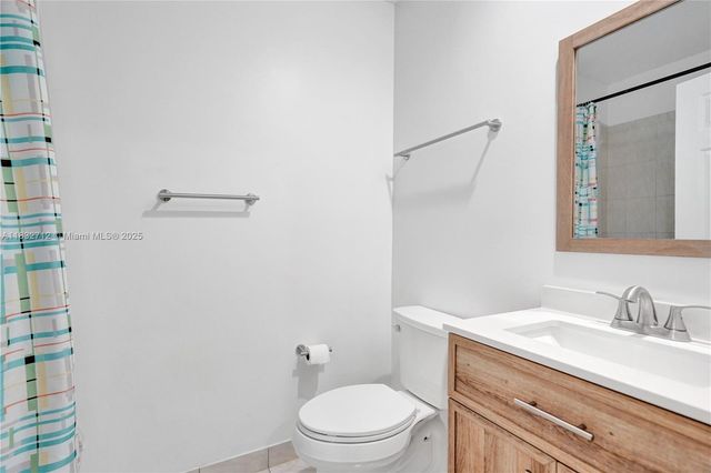 8993 SW 17th Ct, Miramar, FL 33025