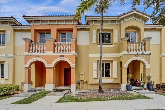 8993 SW 17th Ct, Miramar, FL 33025