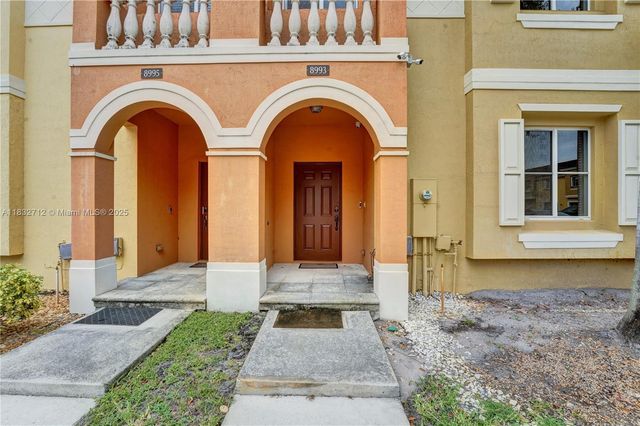 8993 SW 17th Ct, Miramar, FL 33025