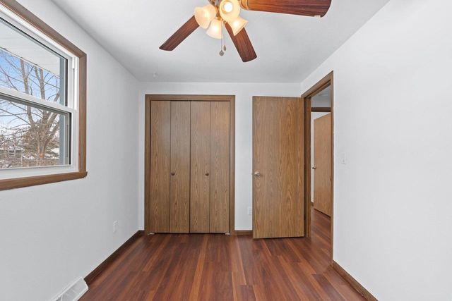 855 GREENFIELD TRAIL, Oshkosh, WI 54904