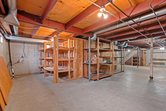 855 GREENFIELD TRAIL, Oshkosh, WI 54904