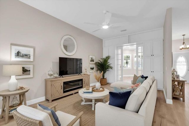 2306 64TH STREET W, Bradenton, FL 34209