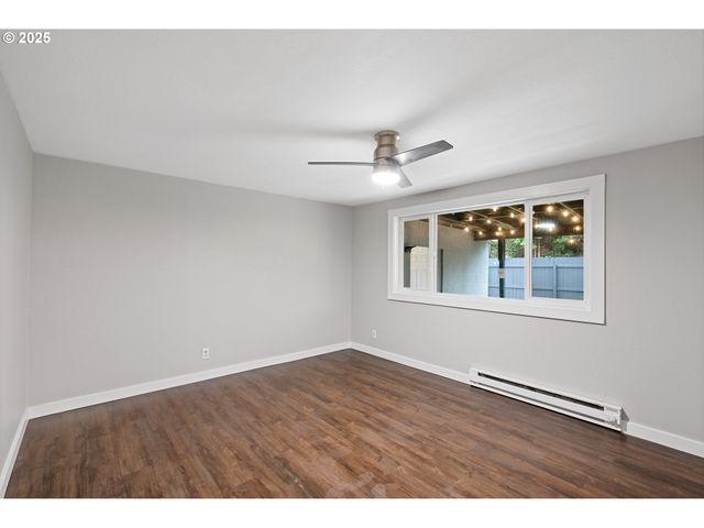 3317 OLIVE Way, Longview, WA 98632