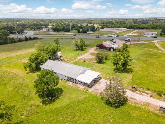 34678 Fm 1301 Road, West Columbia, TX 77486