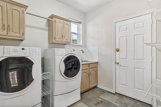 2604 Spring Lake Drive, Richardson, TX 75082