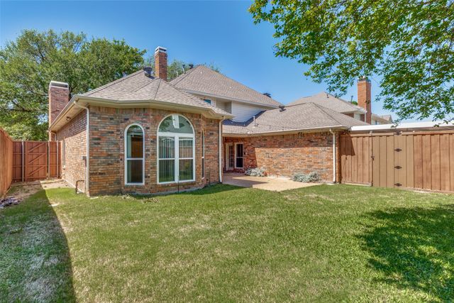2604 Spring Lake Drive, Richardson, TX 75082