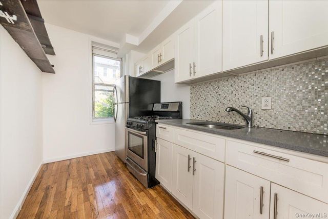 1055 Jefferson Avenue, Brooklyn, NY 11221