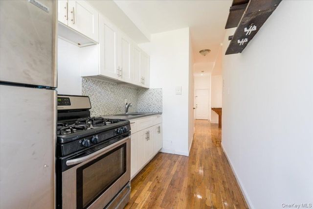 1055 Jefferson Avenue, Brooklyn, NY 11221