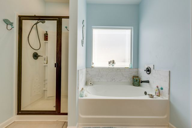 228 Stonewall Dr, Columbia, TN 38401